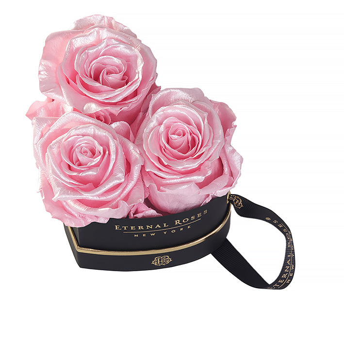 Roses that last a year - Mini Chelsea Gift Box