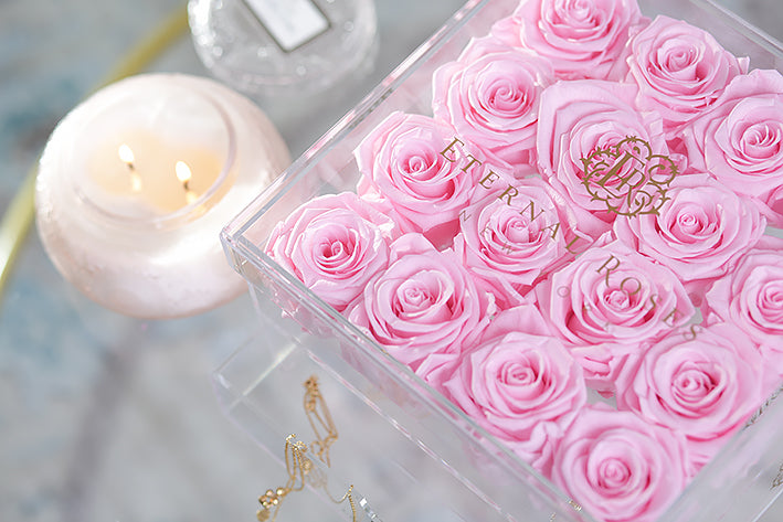 Eternal Roses Madison Sixteen Rose Gift Box - Eternal Roses CA