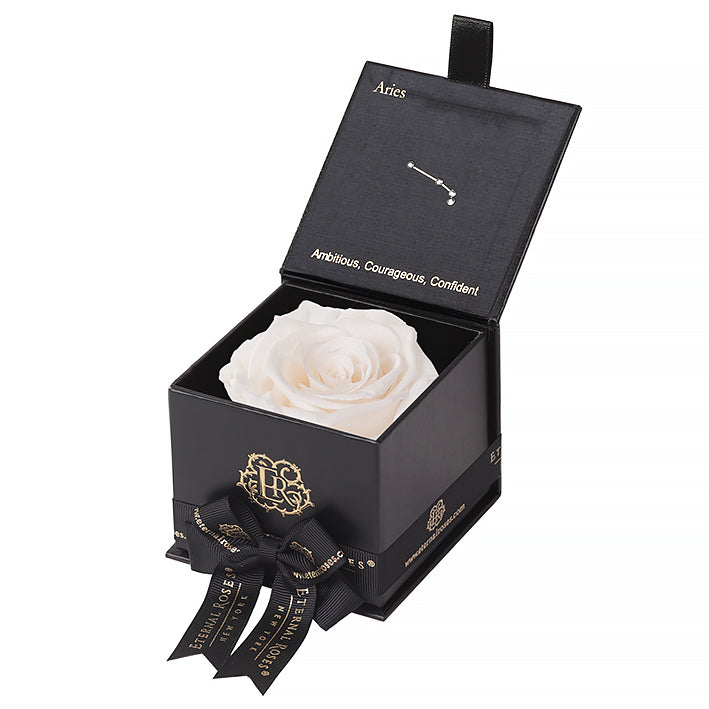 Eternal Roses Gift Box Aquarius Black - Aquarius Collection - Eternal Roses CA