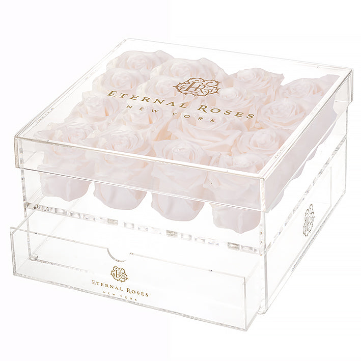 Eternal Roses Madison Sixteen Rose Gift Box - Eternal Roses CA