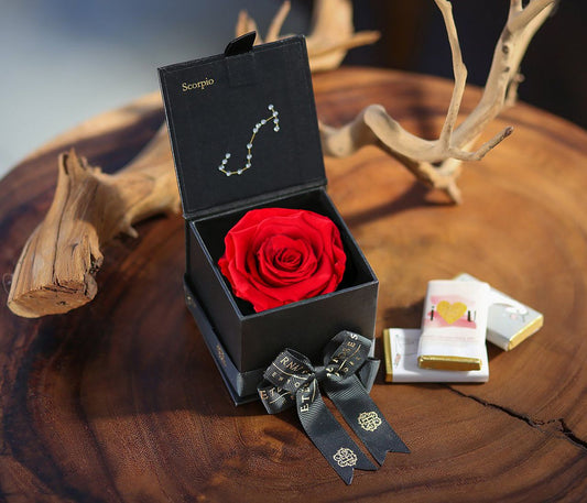 The Beauty of Eternal Roses: A Meaningful Memorial Gift That Lasts Forever