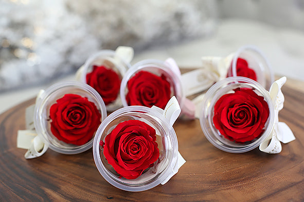 Why choose Eternal Roses as Party Favors?