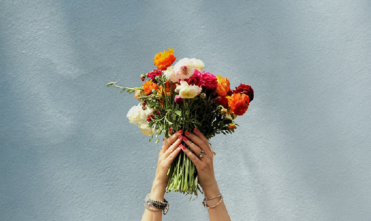 Floral Zodiac: How Your Zodiac Sign Aligns with Specific Flower Colors
