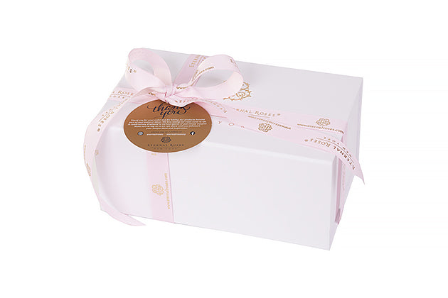 Eternal Rose Box - Heart Gift Set in Pink Martini