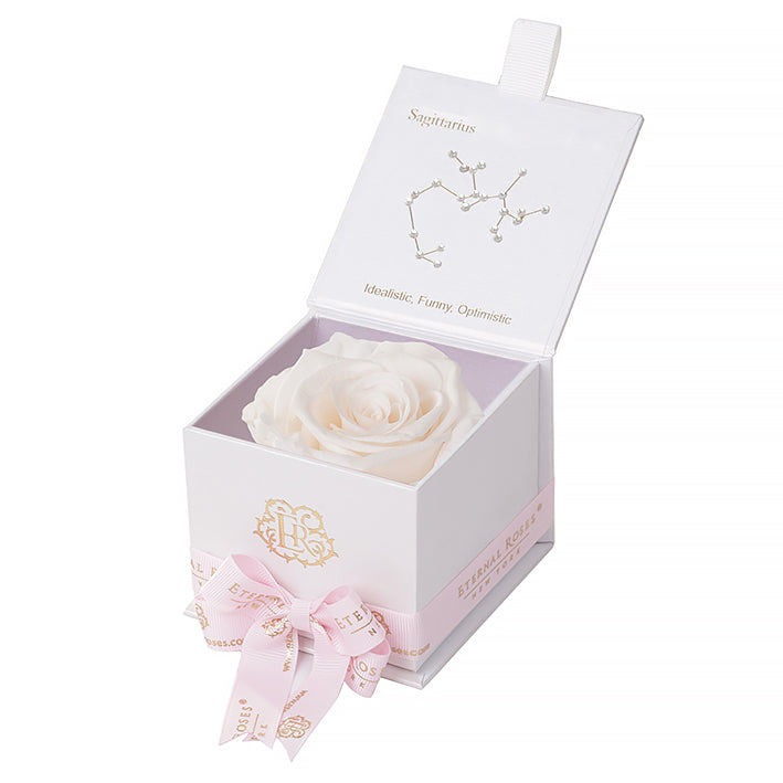 Eternal Roses Gift Box Sagittarius White, Astor Collection - Eternal Roses CA